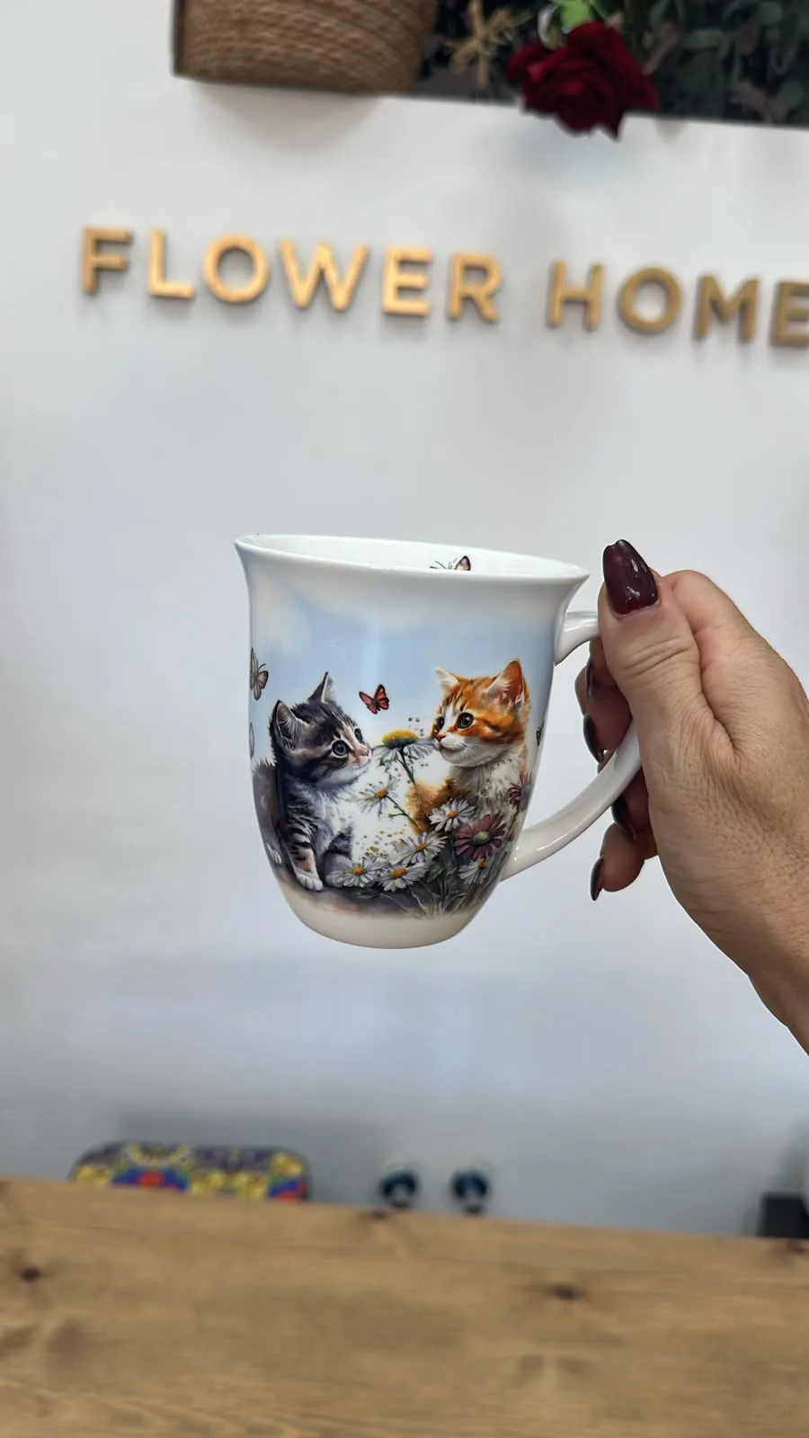 Taza de cerámica artesanal