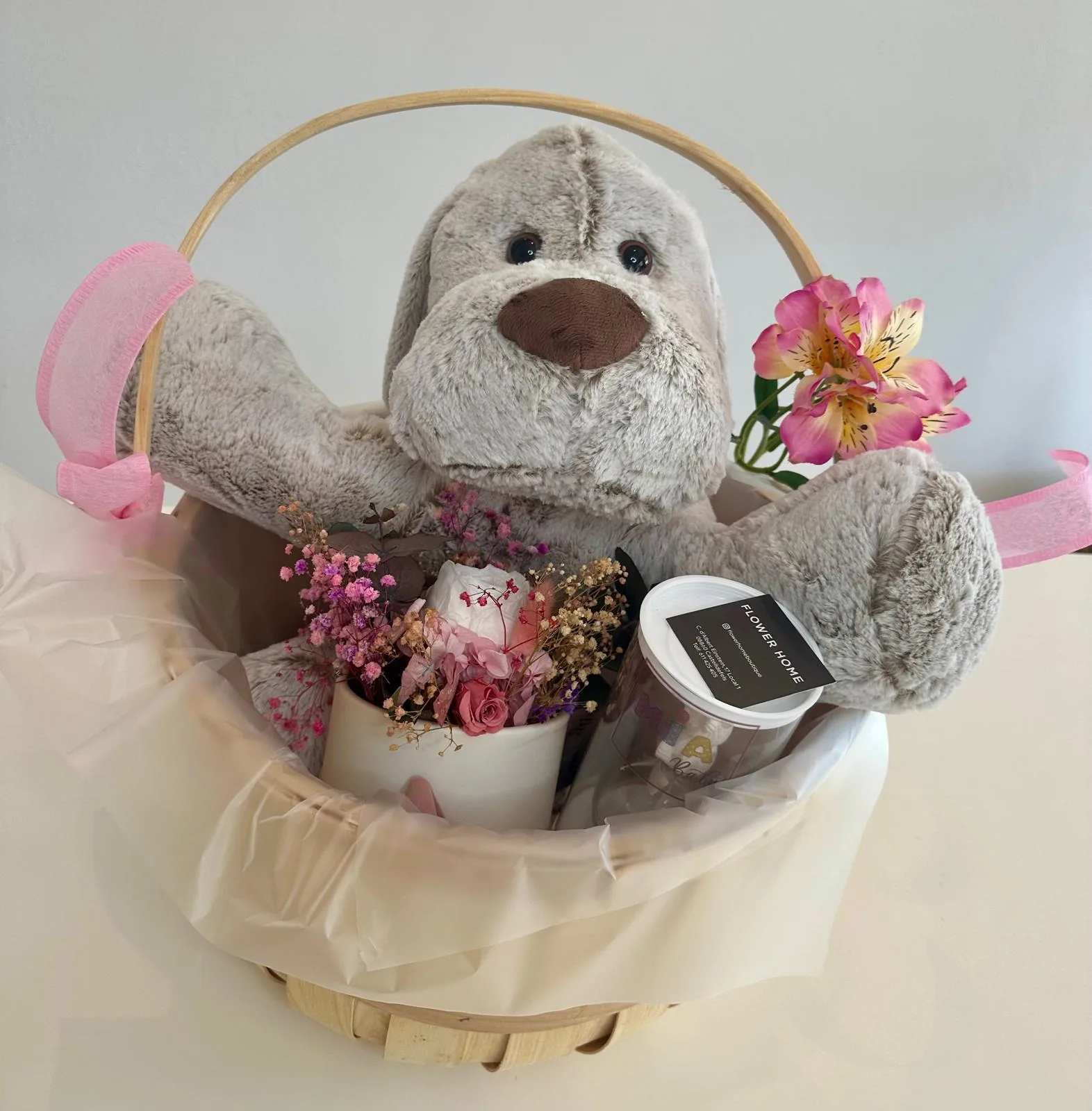 Capazo grande para bebé con peluche, cajita de flor preservada y ambientador